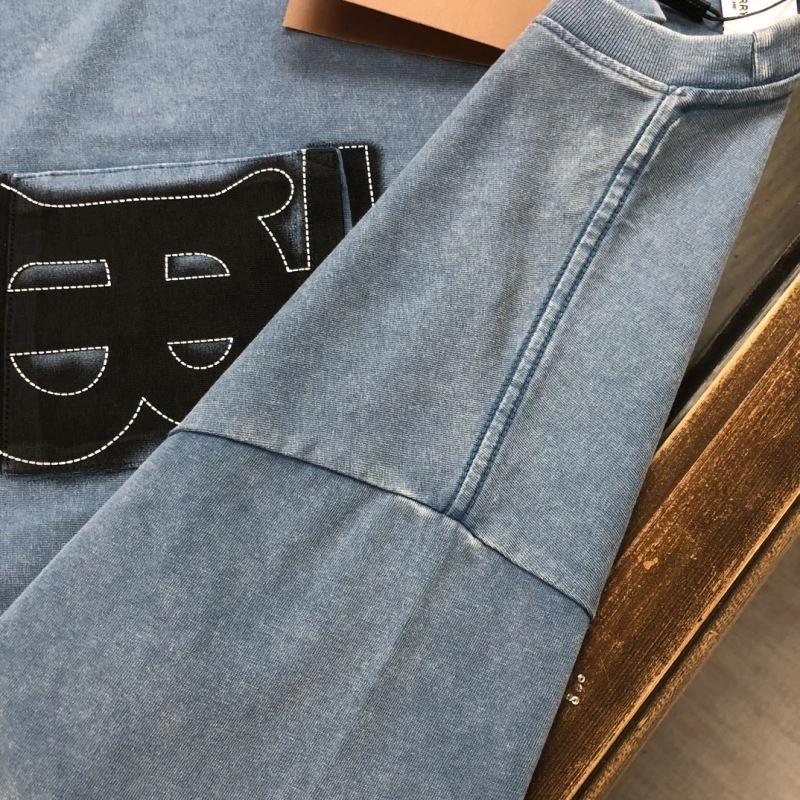 Burberry T-Shirts Functional 105179