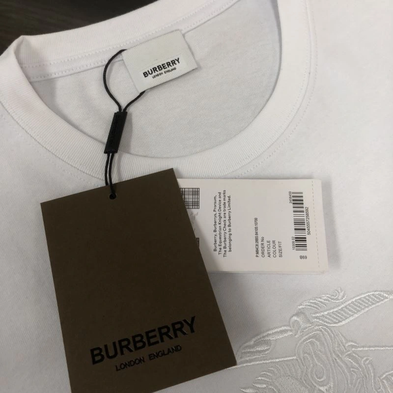 Burberry T-Shirts Neat 105091