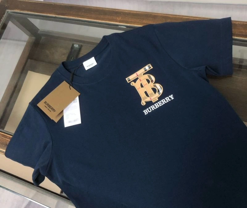 Burberry T-Shirts Vibrant 105086