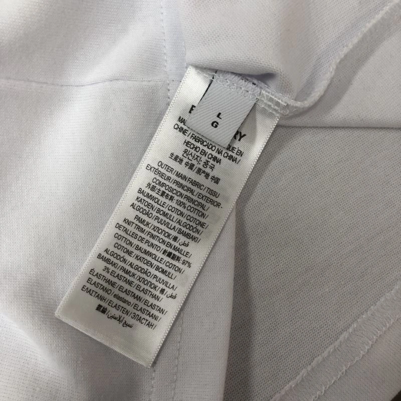 Reliable Burberry T-Shirts 105084