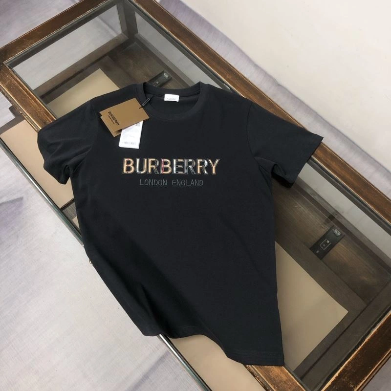 Elegant Burberry T-Shirts 105082