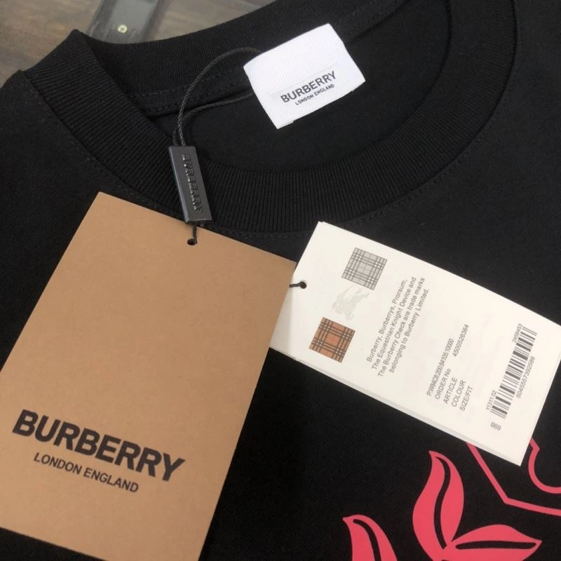 Burberry T-Shirts Thermal 105077
