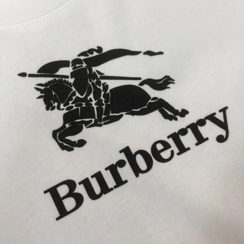 Elegant Burberry T-Shirts 105099