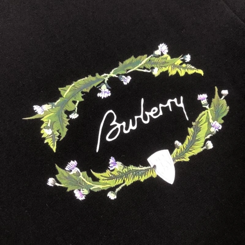 UrbanChic Burberry T-Shirts 105073