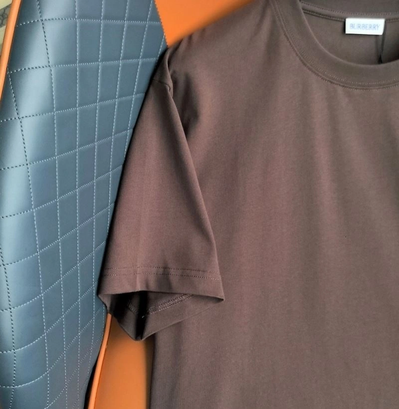 Burberry T-Shirts TechFriendly 105051