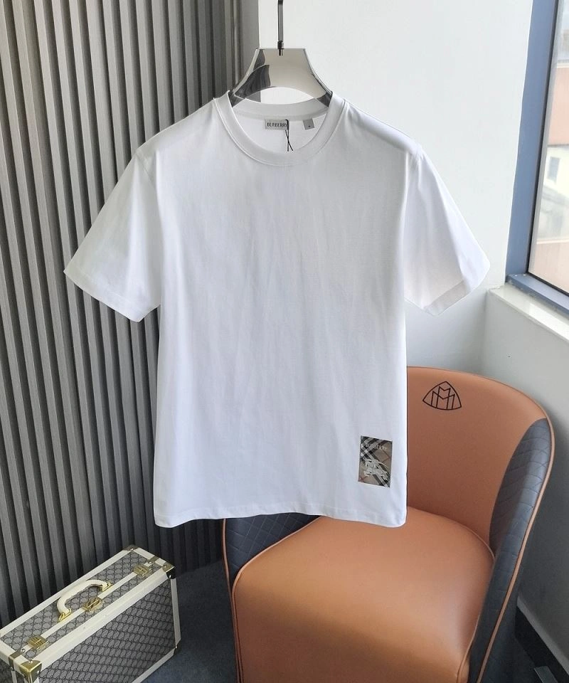 Burberry T-Shirts Sophisticated 105046