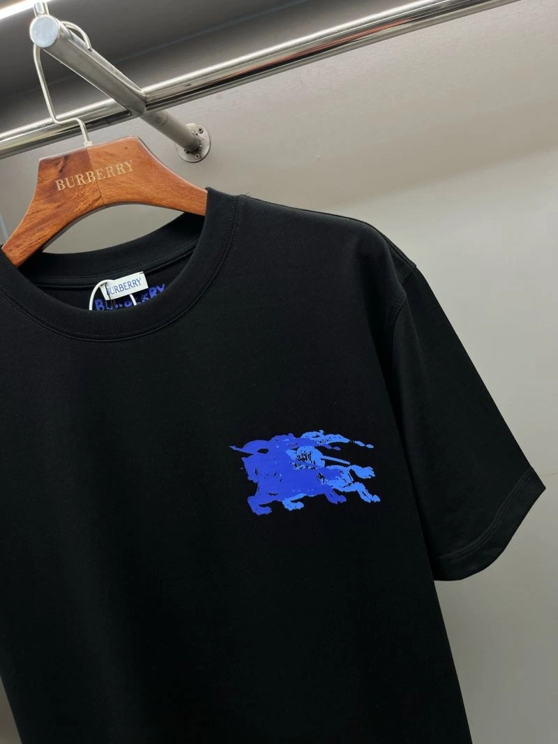 Burberry T-Shirts Lightweight 105044