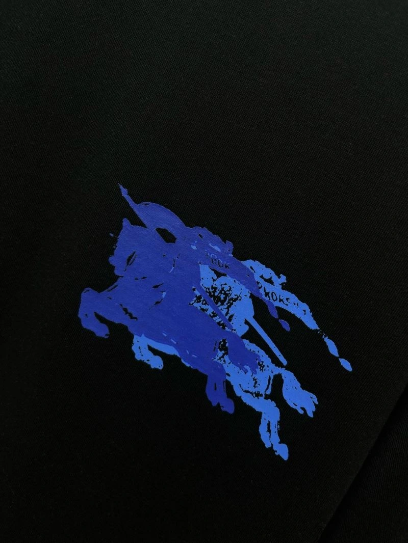 Burberry T-Shirts Lightweight 105044
