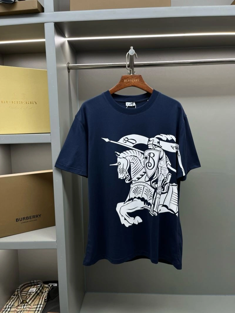 Burberry T-Shirts Comfortable 105042