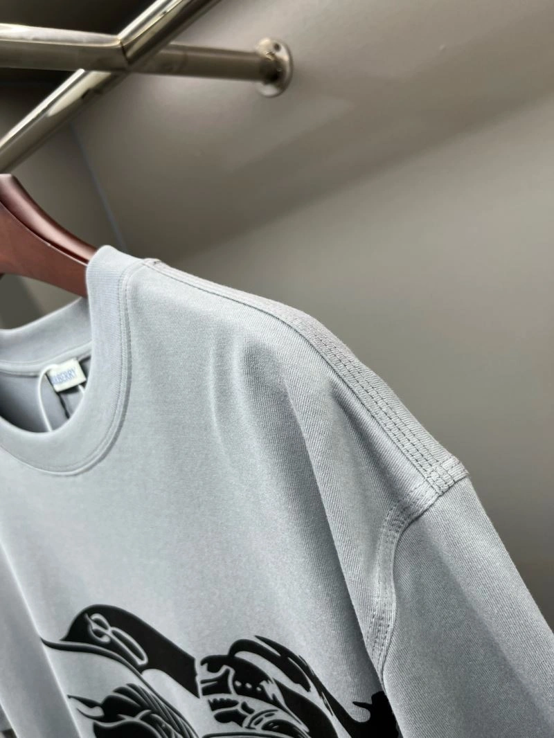 Burberry T-Shirts UrbanChic 105036