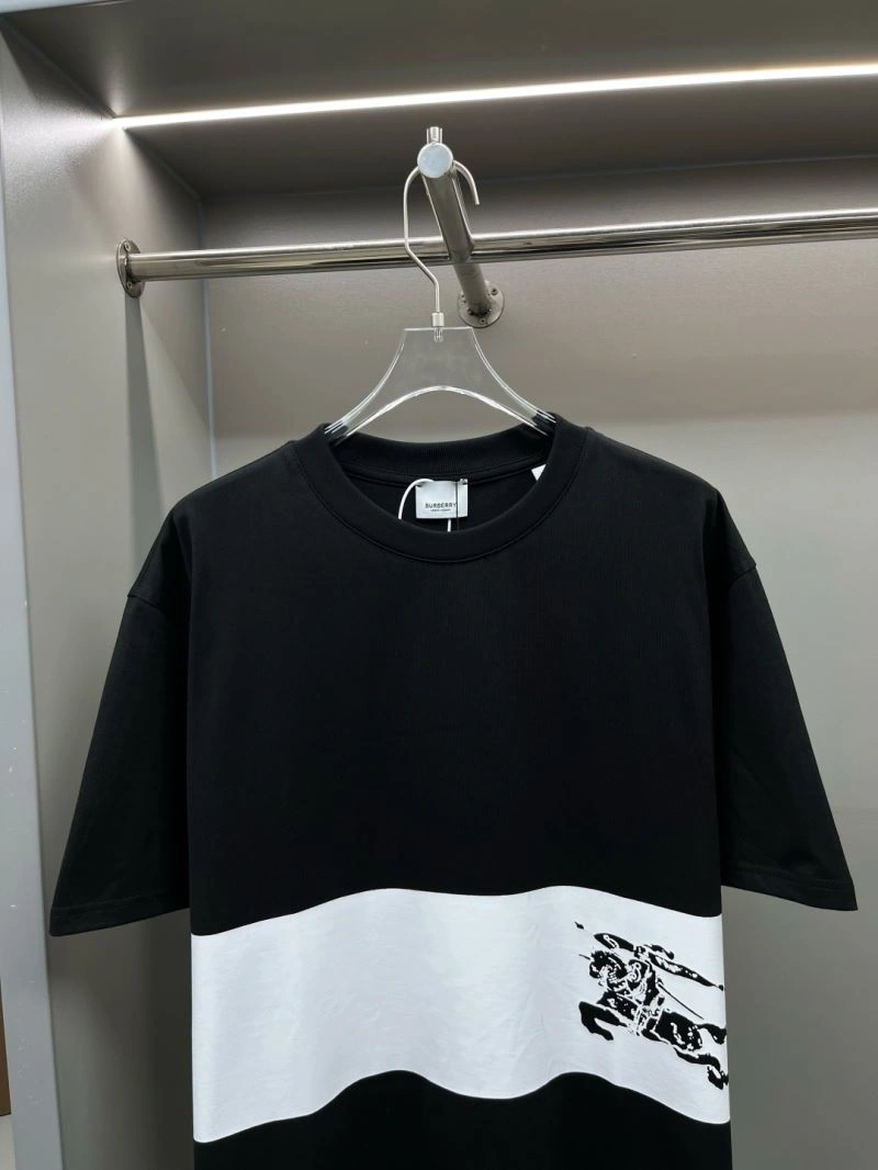 Lightweight Burberry T-Shirts 105034