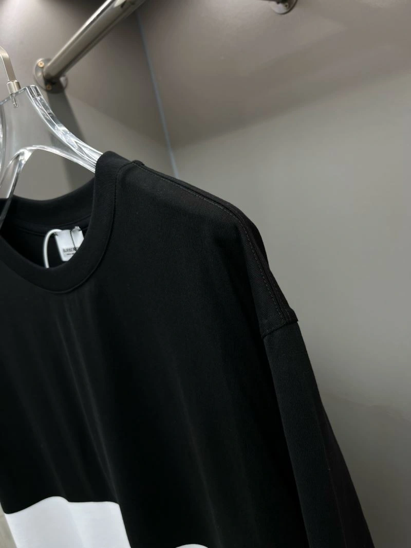 Lightweight Burberry T-Shirts 105034