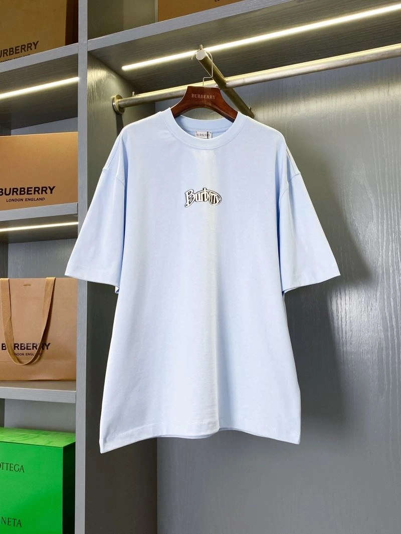 Compact Burberry T-Shirts 105022