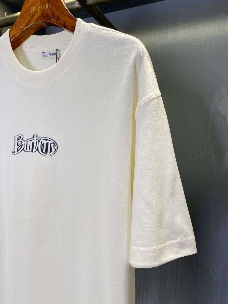 SportInspired Burberry T-Shirts 105021