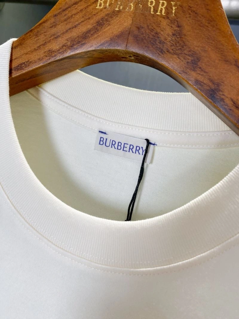 SportInspired Burberry T-Shirts 105021