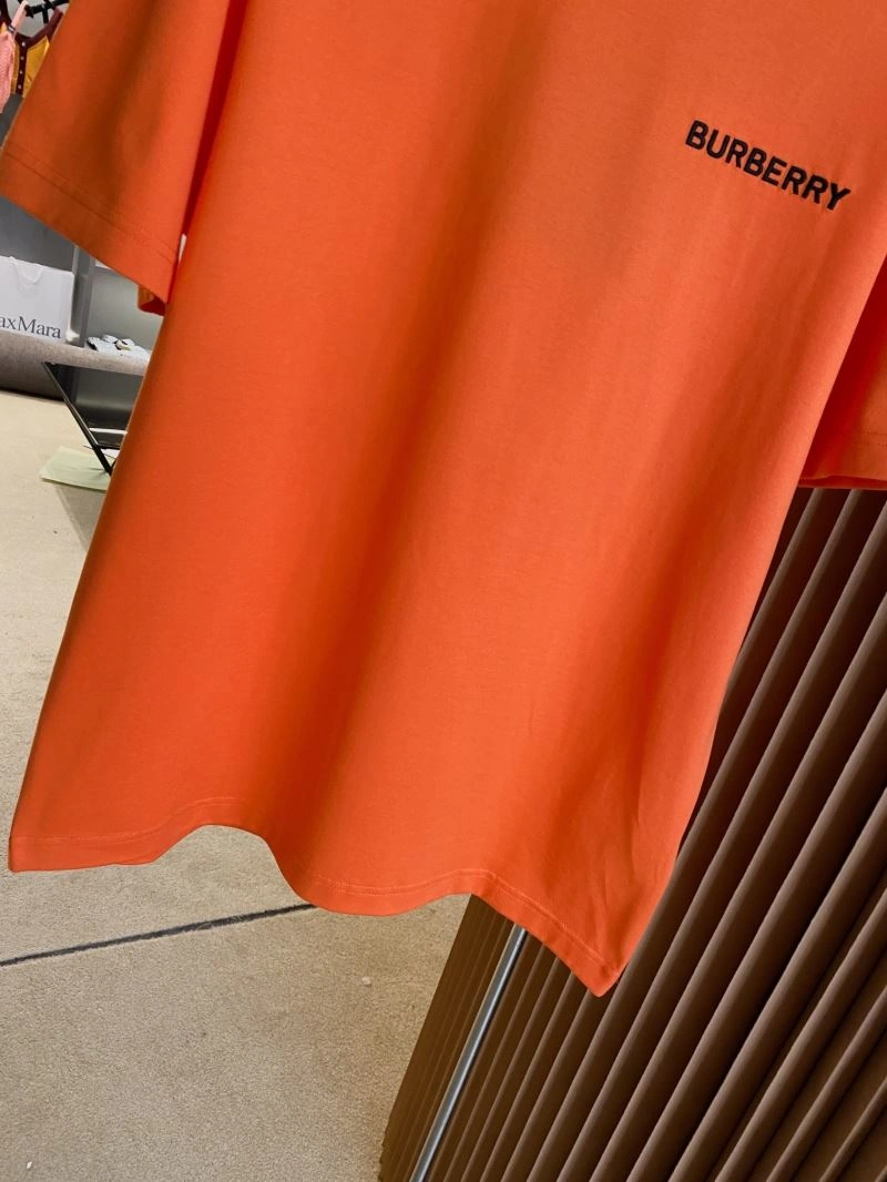Sleek Burberry T-Shirts 105017