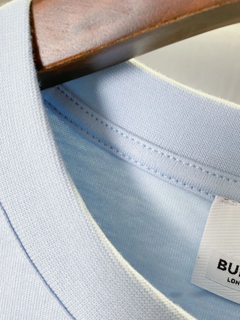 Burberry T-Shirts TravelReady 105015