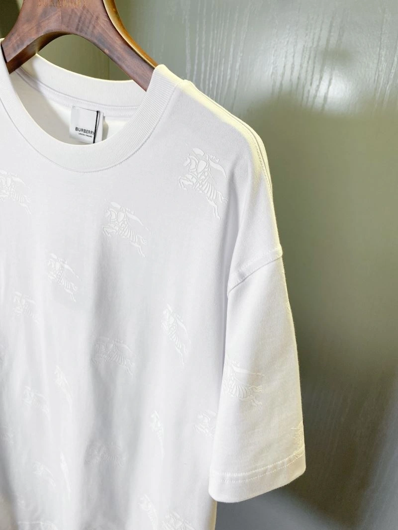 Burberry T-Shirts Seasonal 105029