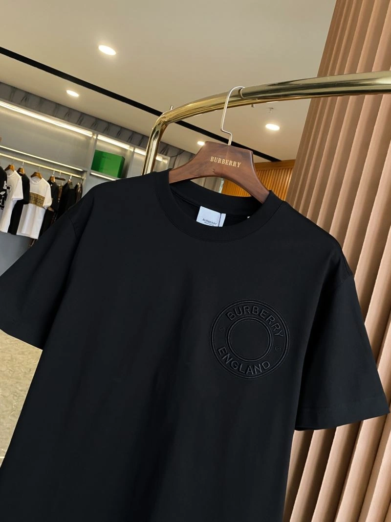 Burberry T-Shirts Minimalist 105010