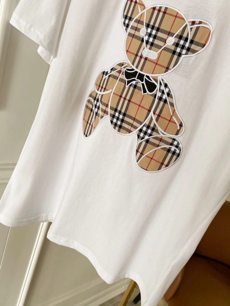 SunProtective Burberry T-Shirts 105000