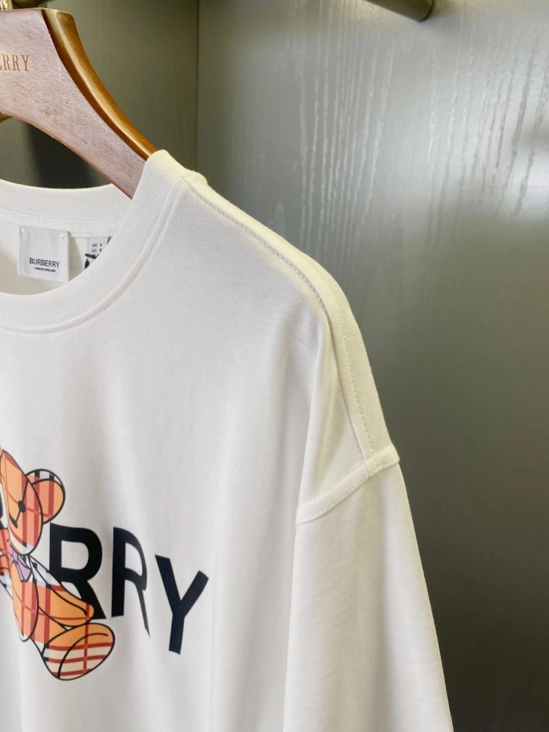 TechFriendly Burberry T-Shirts 104997