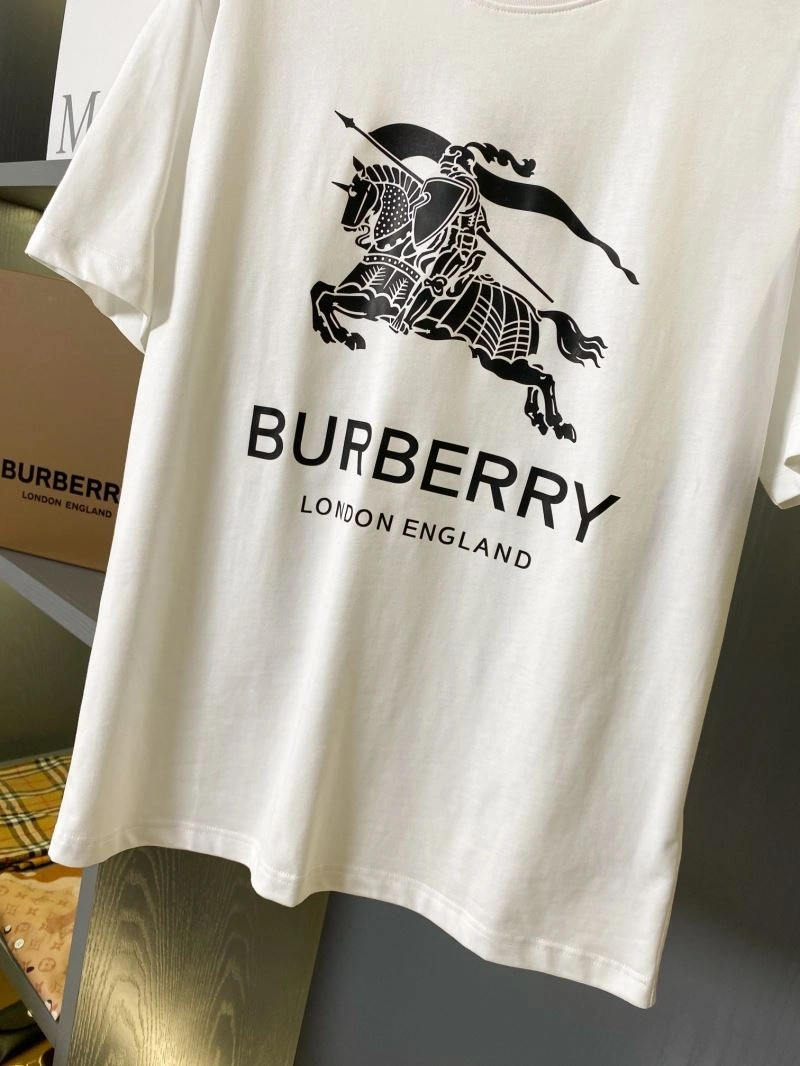 ComfortFit Burberry T-Shirts 104992