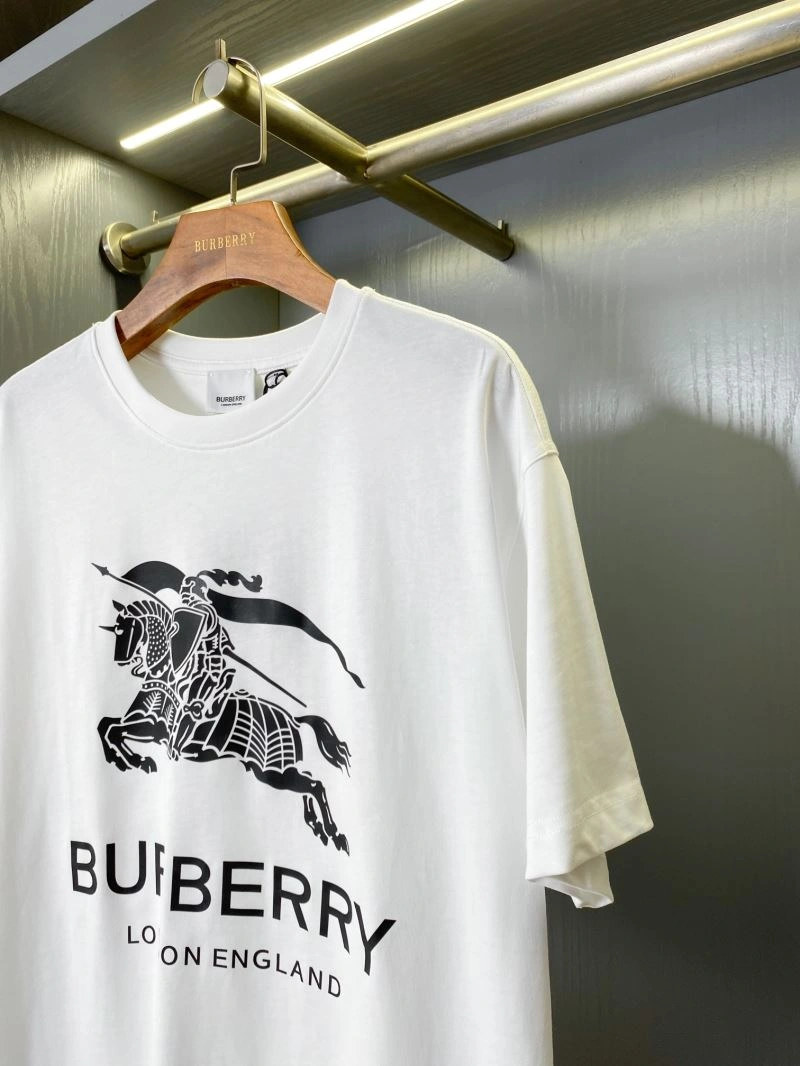 ComfortFit Burberry T-Shirts 104992