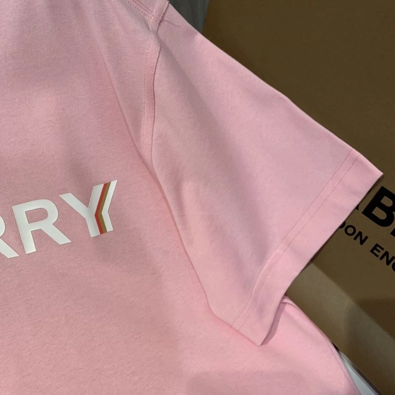 Burberry T-Shirts Cozy 104990