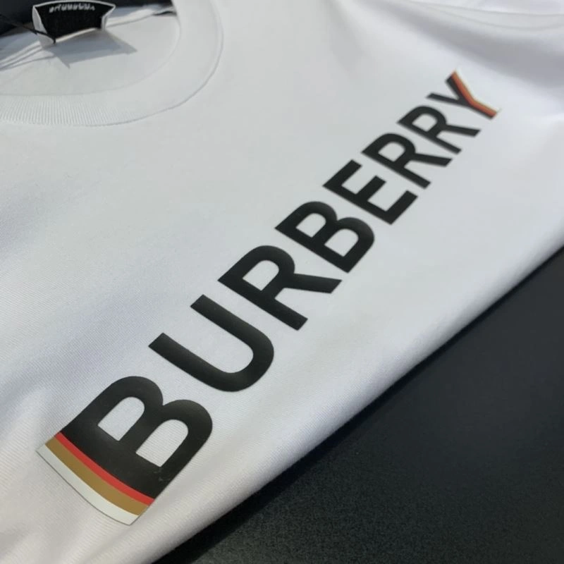 Stretchable Burberry T-Shirts 104987