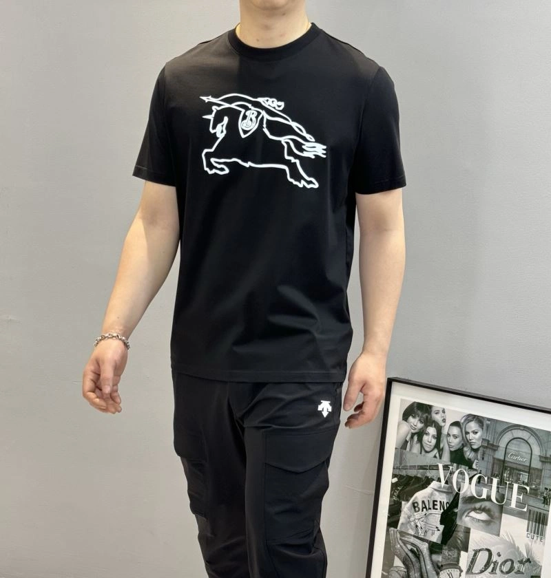Burberry T-Shirts Elegant 102585