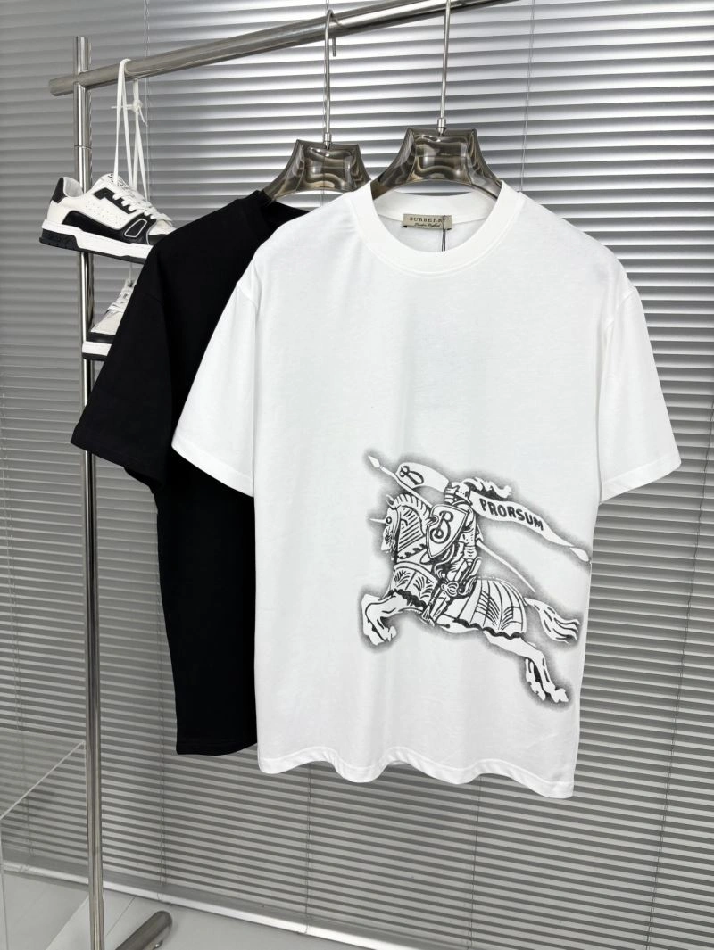 Seasonal Burberry T-Shirts 102593