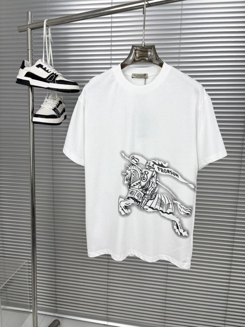 Seasonal Burberry T-Shirts 102593