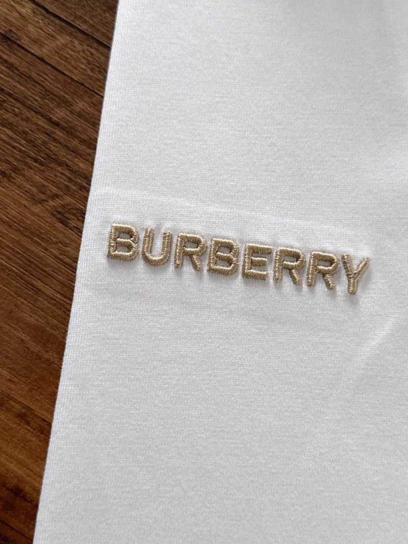 Reliable Burberry T-Shirts 102538