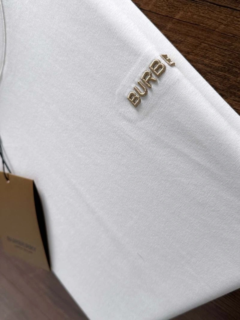 Reliable Burberry T-Shirts 102538