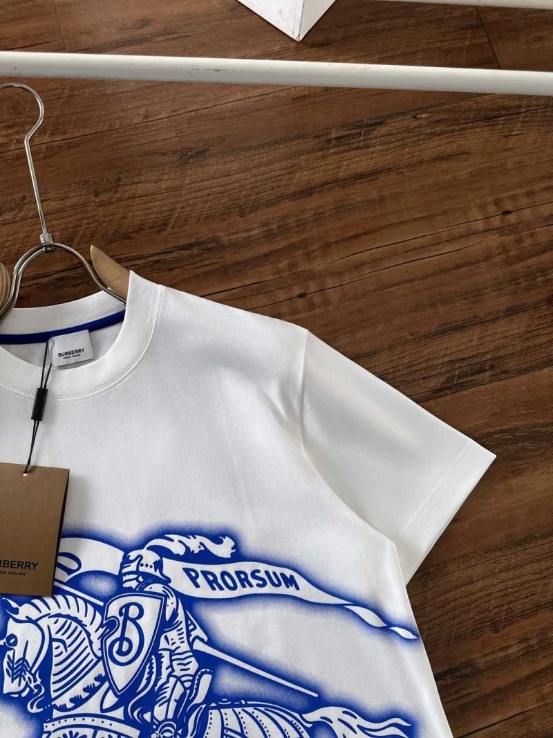 Burberry T-Shirts Functional 102539