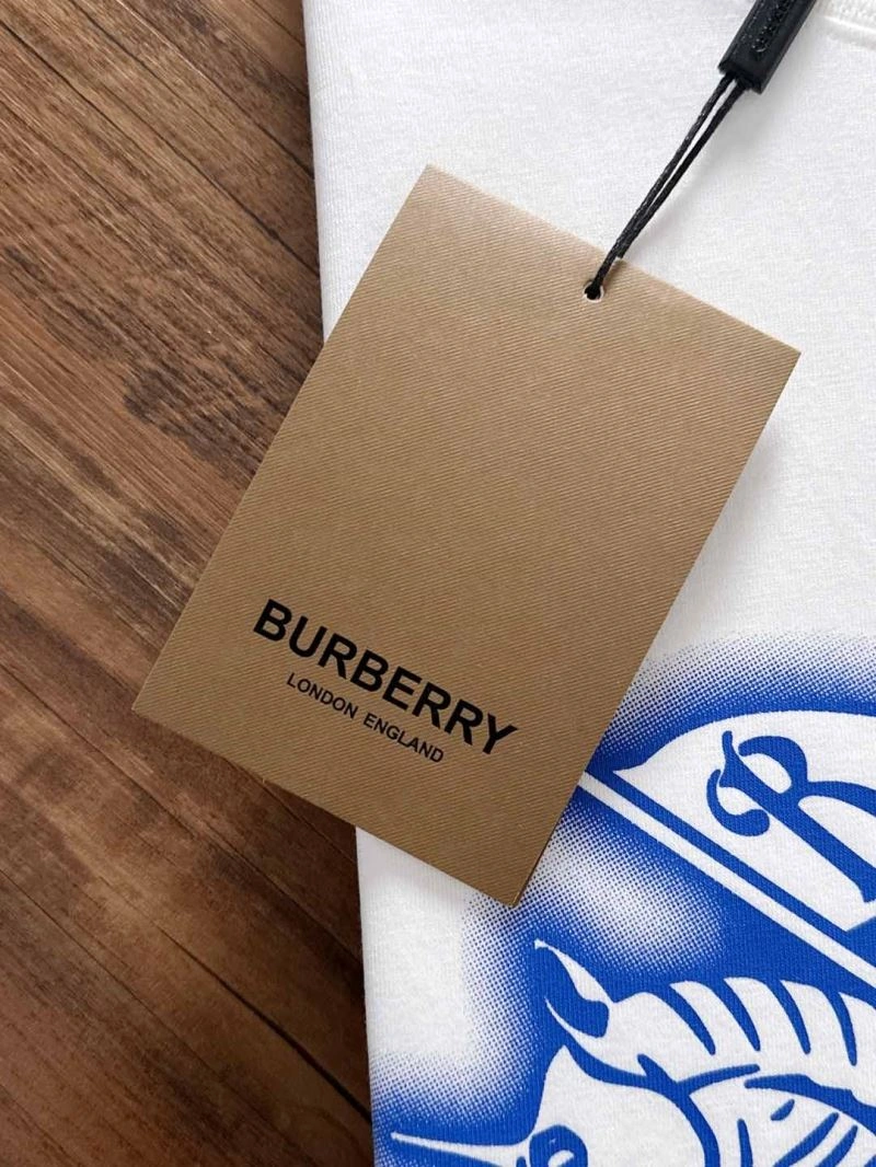 Burberry T-Shirts Functional 102539