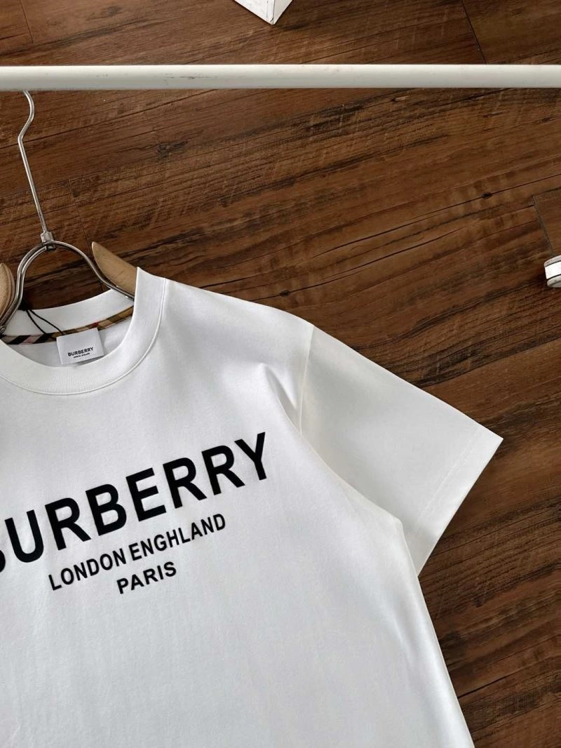 Burberry T-Shirts SunProtective 102616