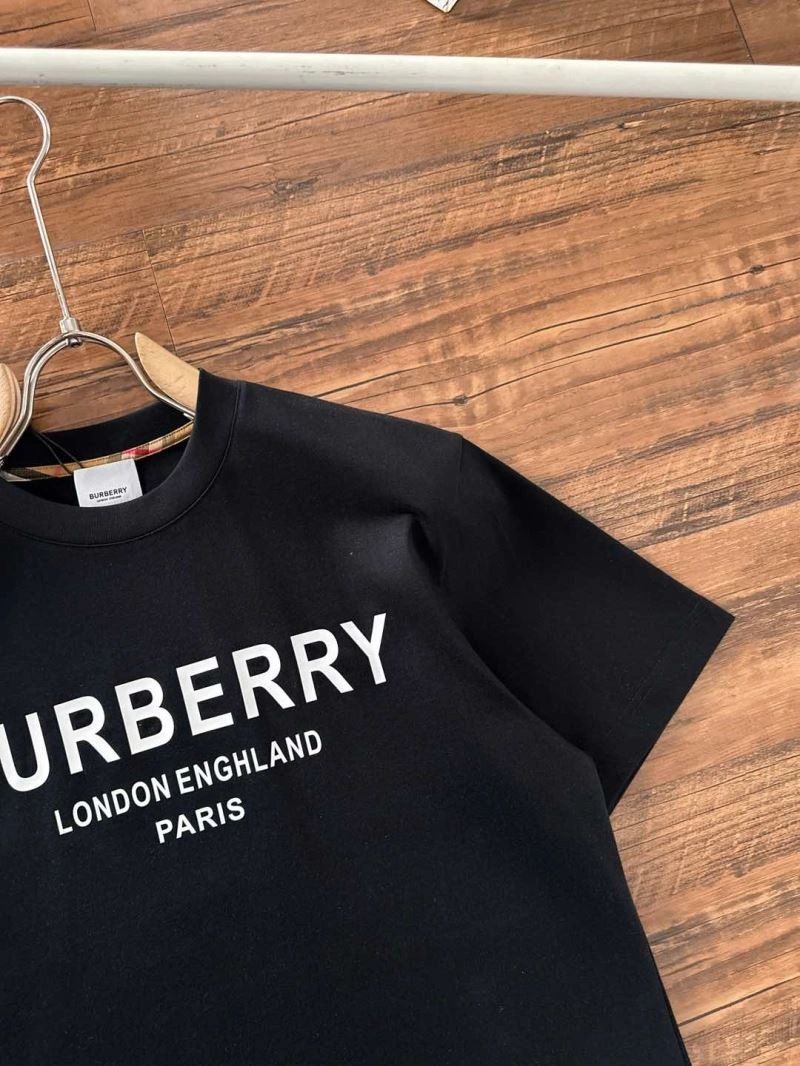 Burberry T-Shirts Sophisticated 102537