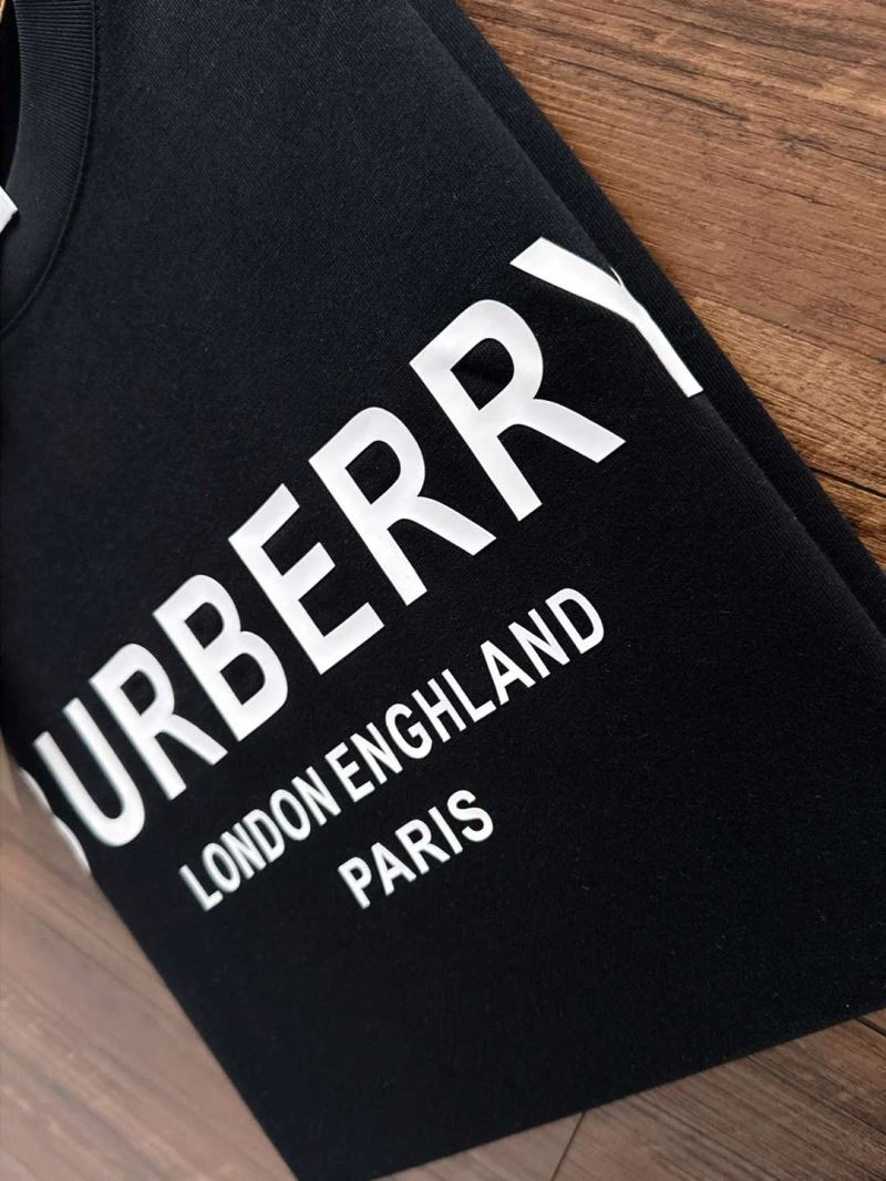 Burberry T-Shirts Sophisticated 102537