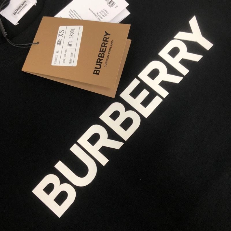 Neat Burberry T-Shirts 99135