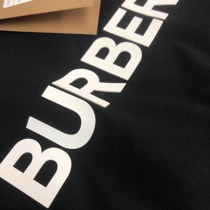 Neat Burberry T-Shirts 99135