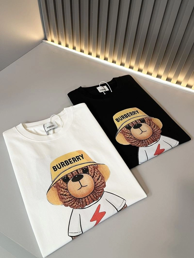 Sleek Burberry T-Shirts 102535