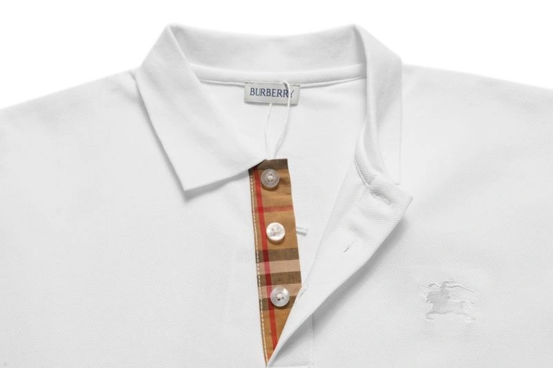 Burberry T-Shirts RelaxedFit 102526