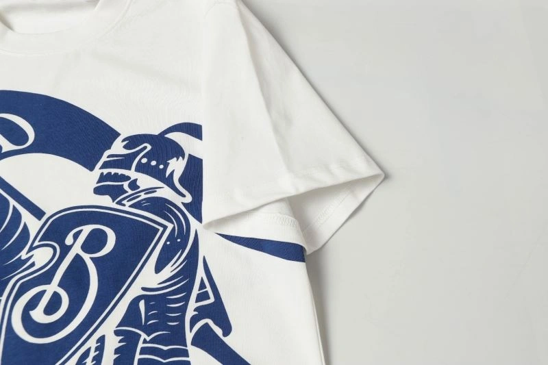 Unisex Burberry T-Shirts 102517