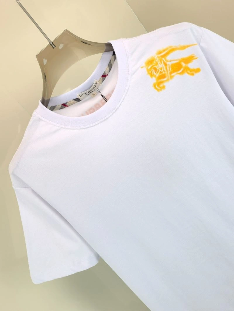 Burberry T-Shirts Sporty 102510