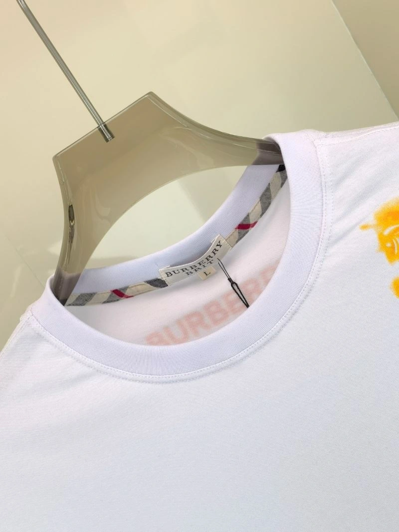 Burberry T-Shirts Sporty 102510