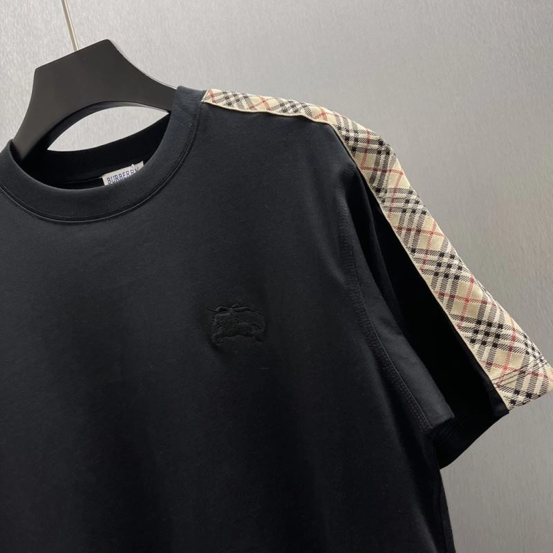 Refined Burberry T-Shirts 102534