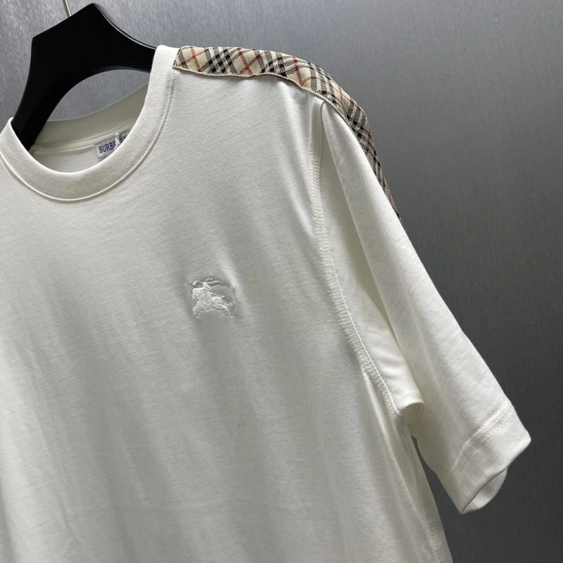 Burberry T-Shirts Resilient 102501
