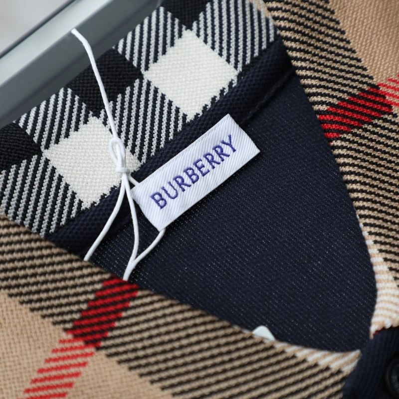 Effortless Burberry T-Shirts 102505