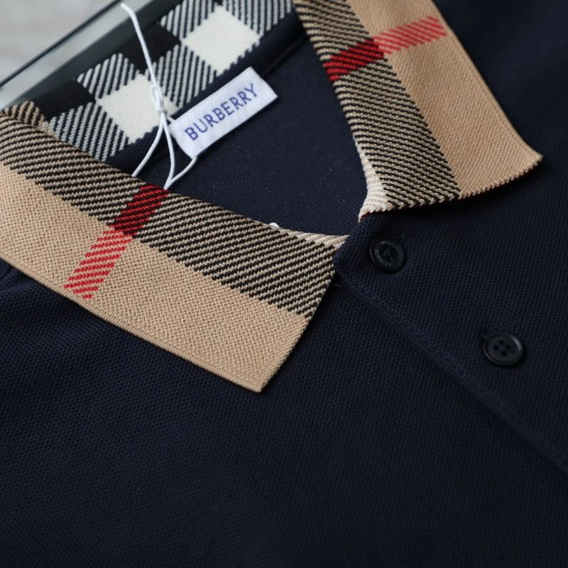 Effortless Burberry T-Shirts 102505